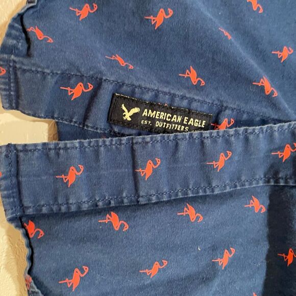 American Eagle Men’s XL Flamingo Print Button-Up Shirt | Seriously Soft 100% Cot - Picture 6 of 7
